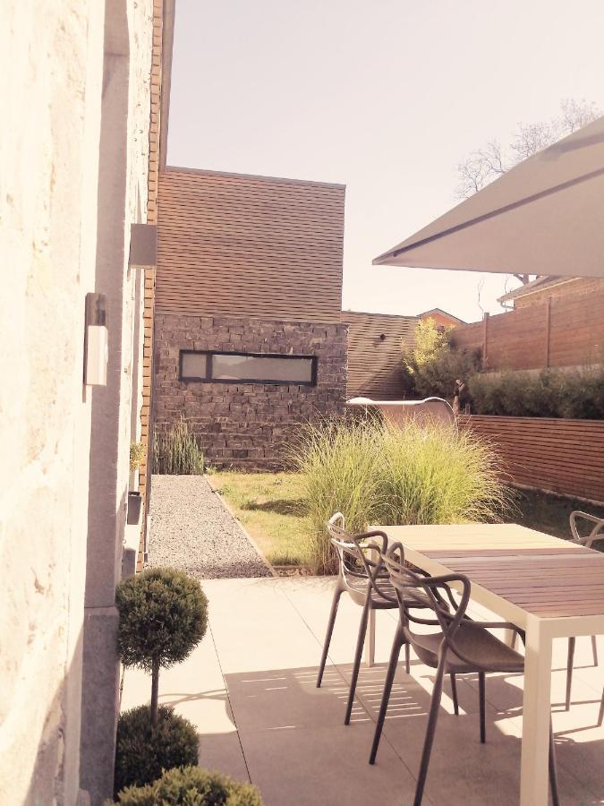 Ou Git Le Bocq Spa Privatif Ciney Exterior foto